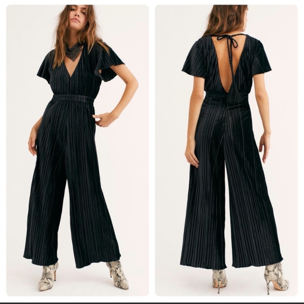 Free People X Mink Pink Lex Velvet Jumpsuit S